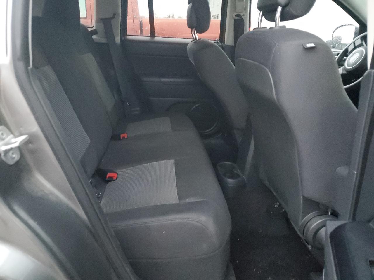 2013 Jeep Compass Sport VIN: 1C4NJDBB7DD246048 Lot: 93556835