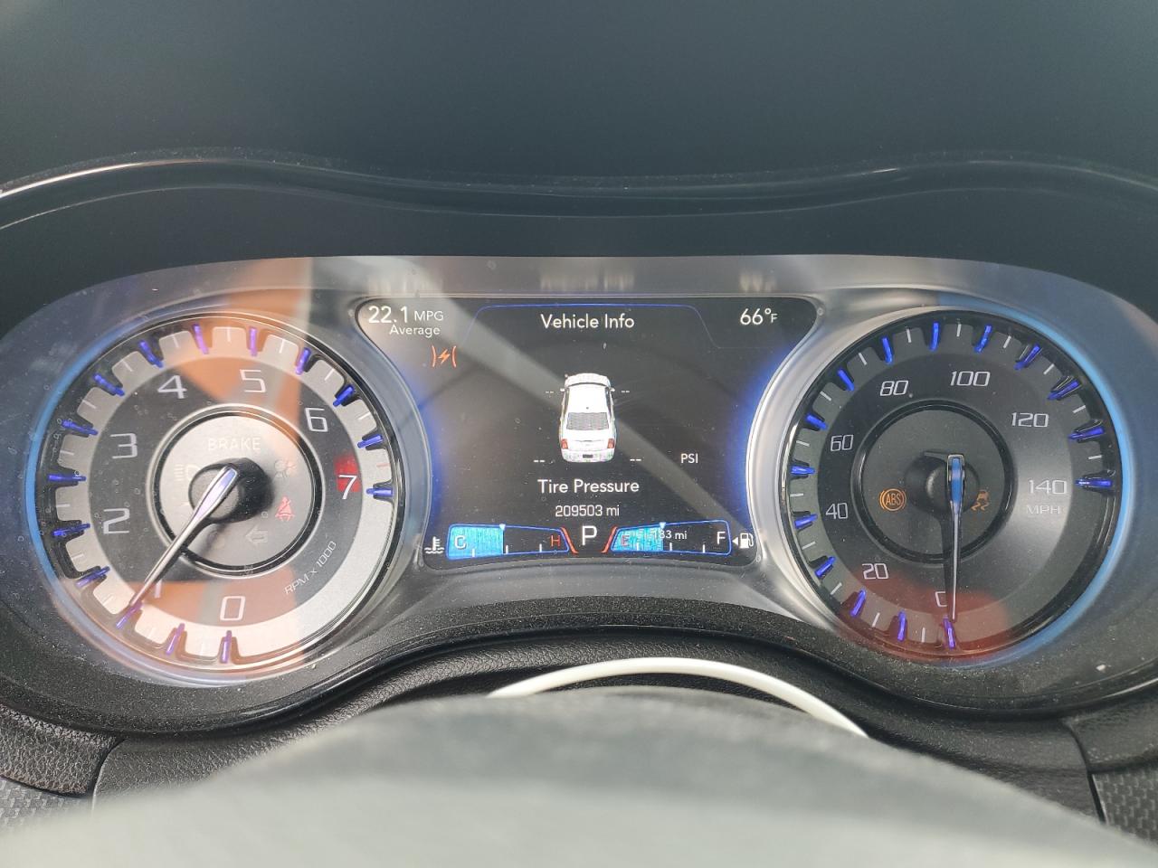 2015 Chrysler 300 S VIN: 2C3CCABG2FH760413 Lot: 90750575