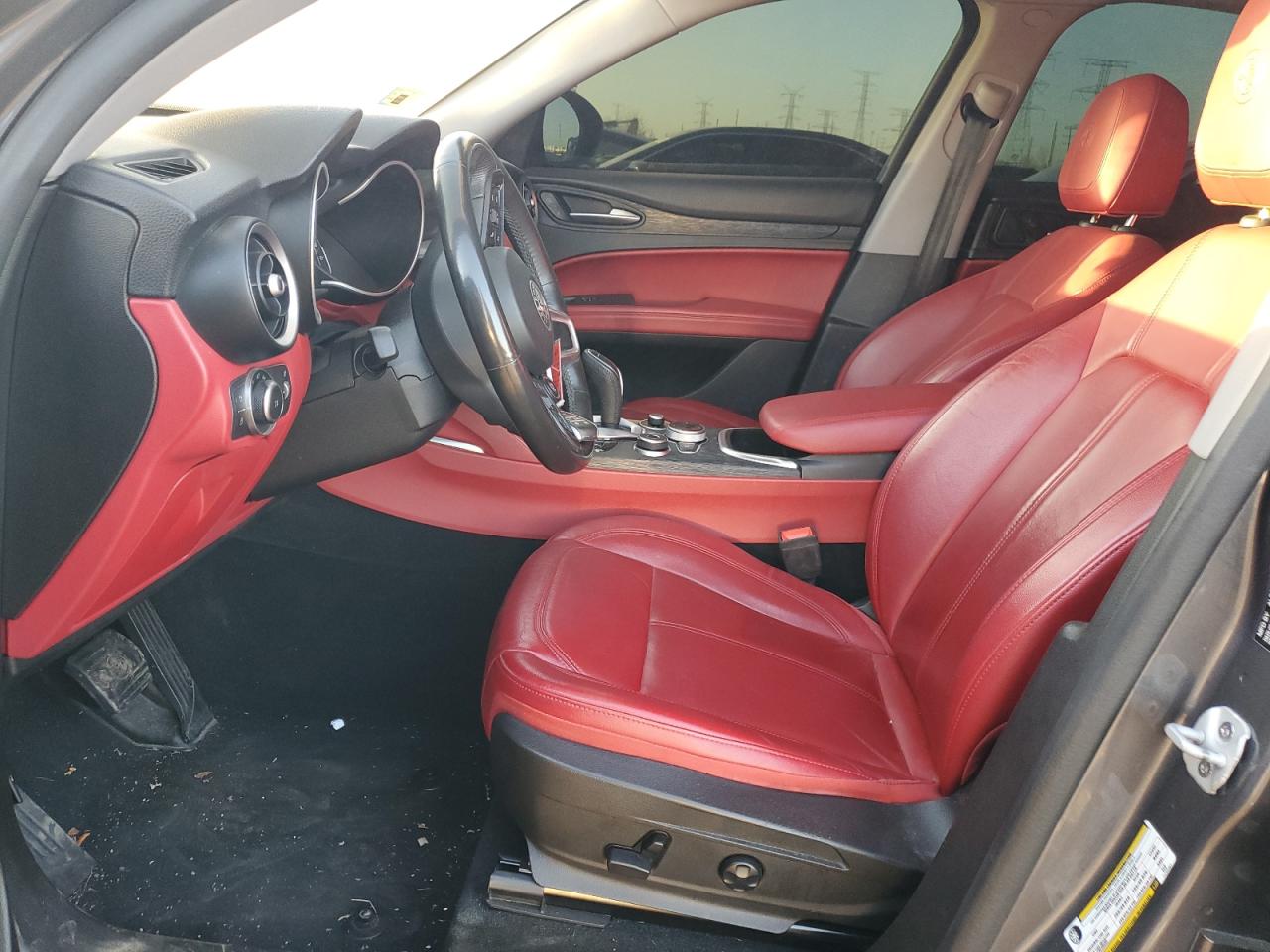 2020 Alfa Romeo Stelvio VIN: ZASPAJAN5L7C94381 Lot: 92272155