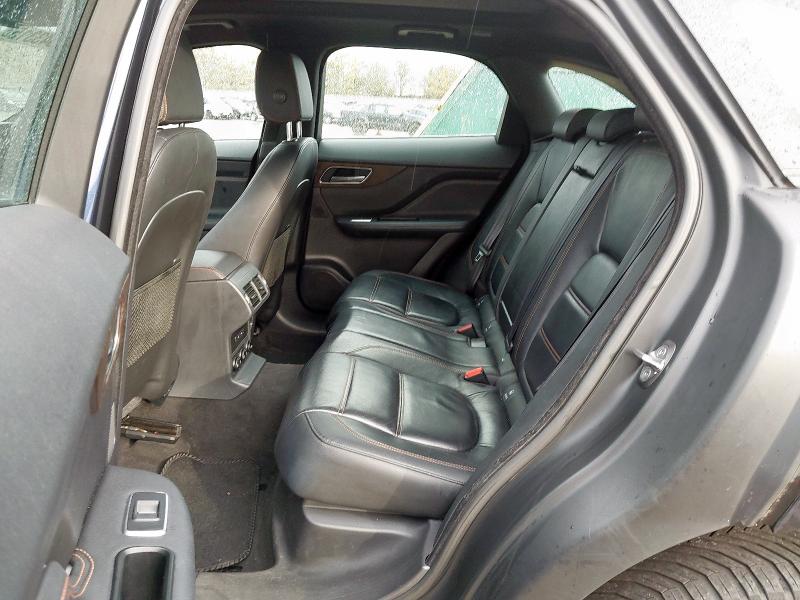 2016 JAGUAR F-PACE 2.0D PRESTIGE 5DR AUTO AWD