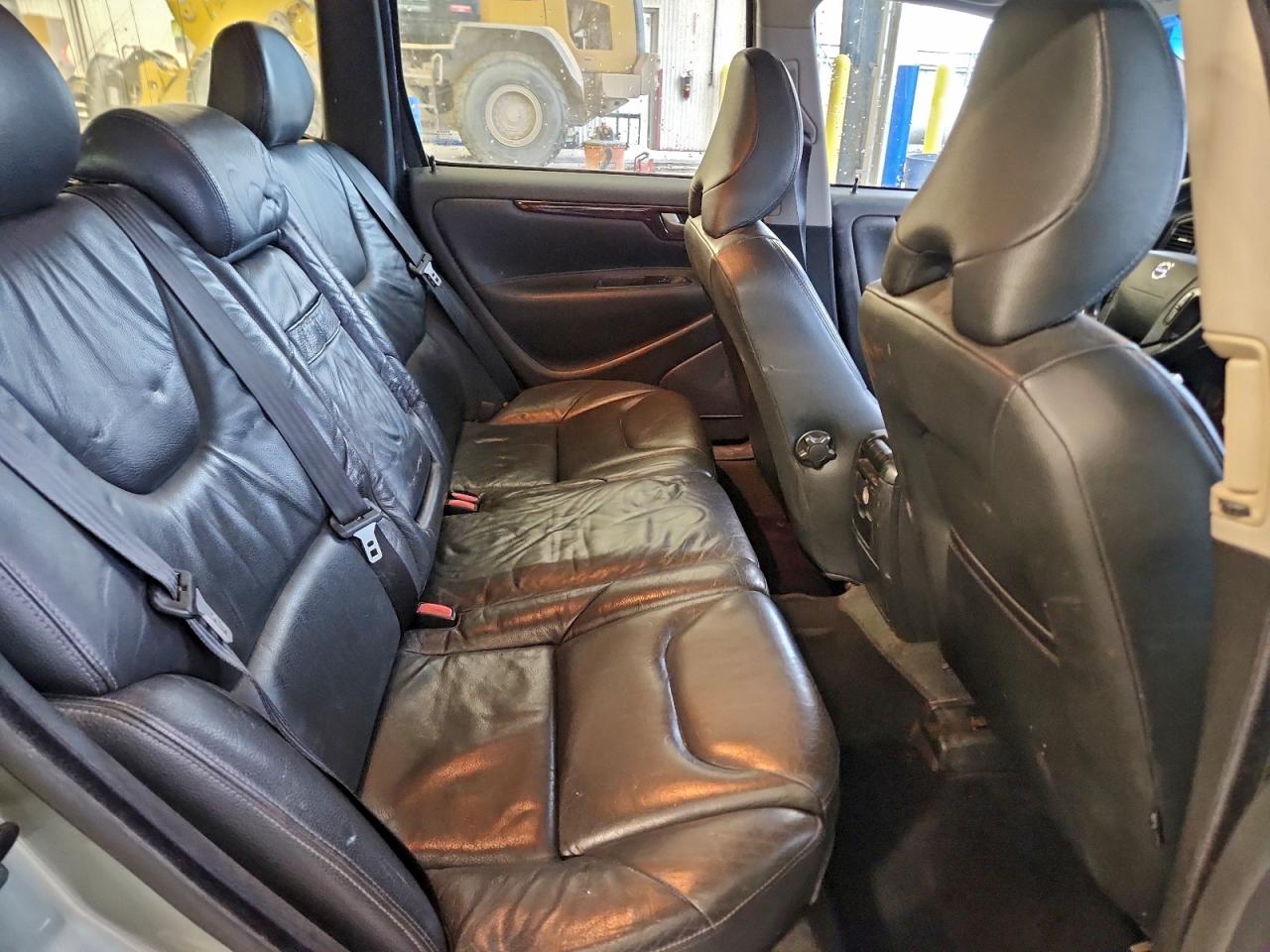 2007 Volvo V70 2.5T VIN: YV1SW592972672401 Lot: 93892755