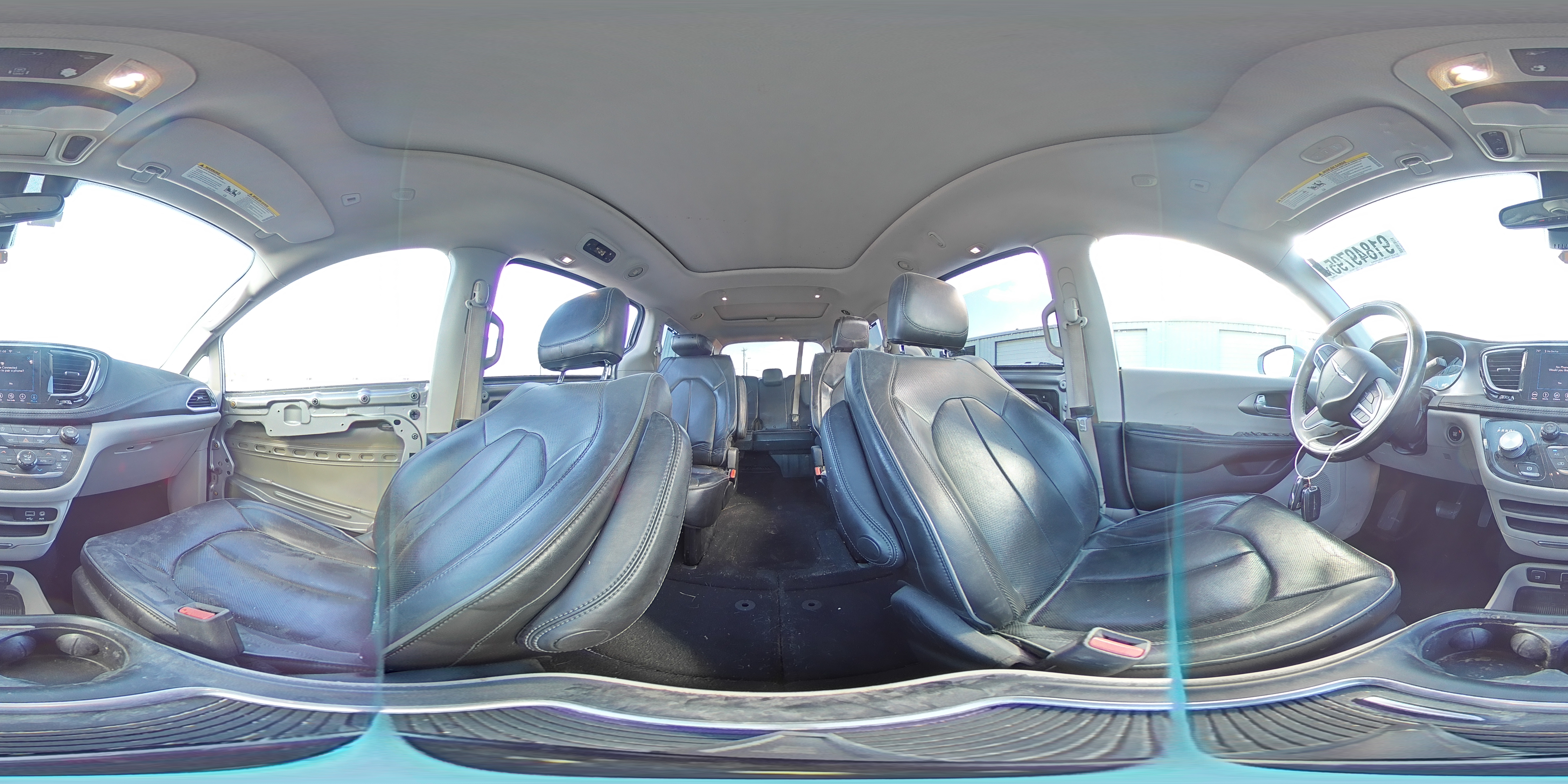 2018 Chrysler Pacifica Limited VIN: 2C4RC1GG1JR273902 Lot: 91849795