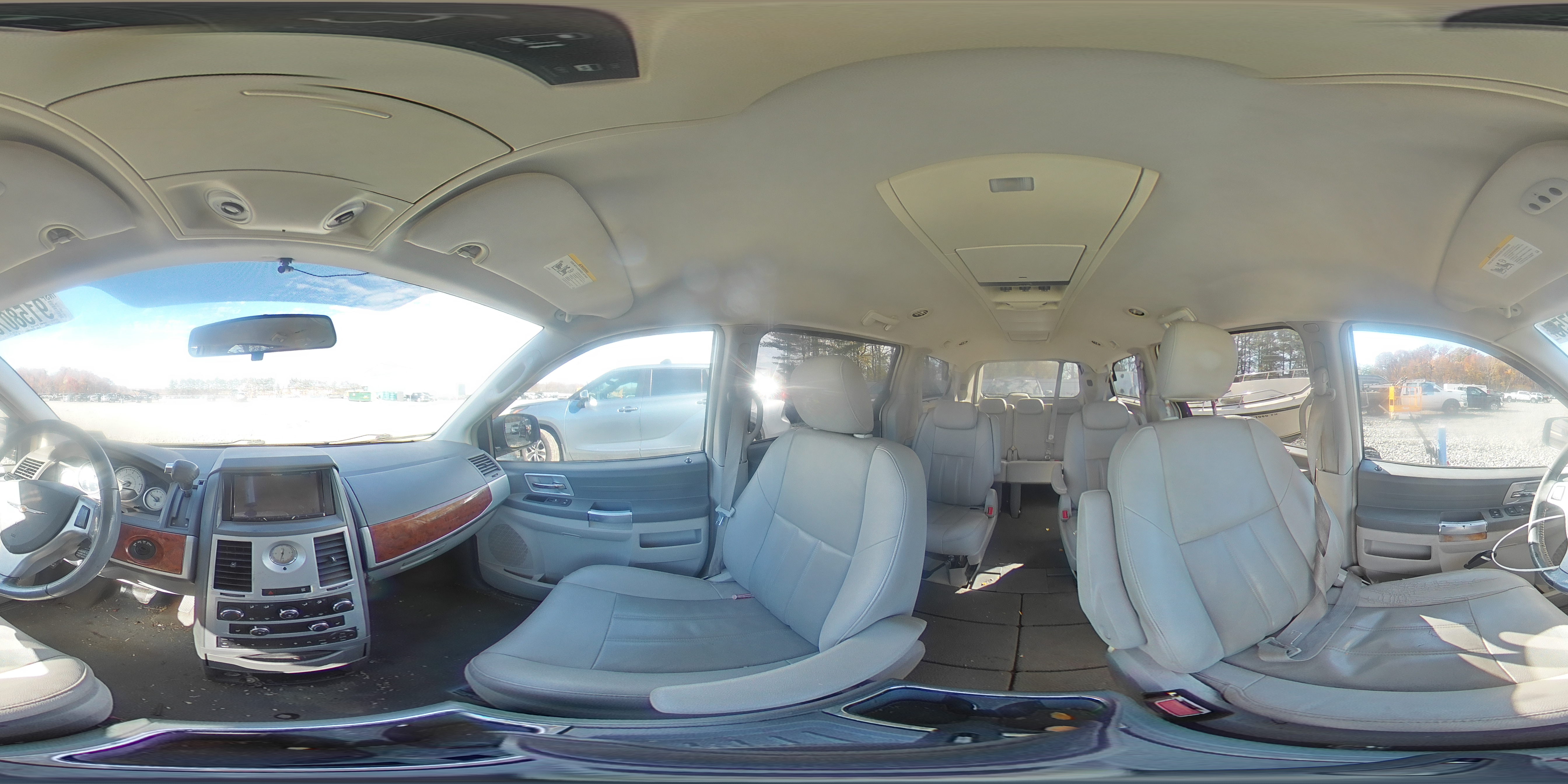 2008 Chrysler Town & Country Touring VIN: 2A8HR54P18R815783 Lot: 91580755