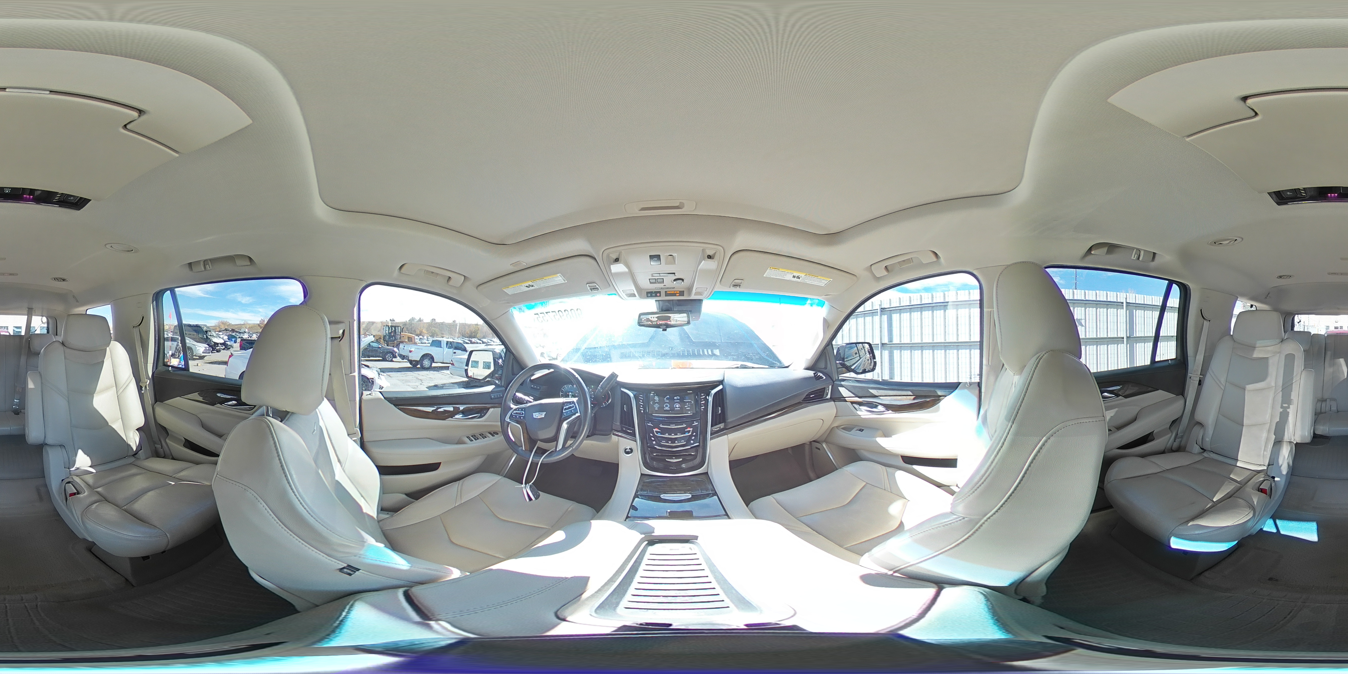 2018 Cadillac Escalade Luxury VIN: 1GYS4BKJ5JR370074 Lot: 90895755