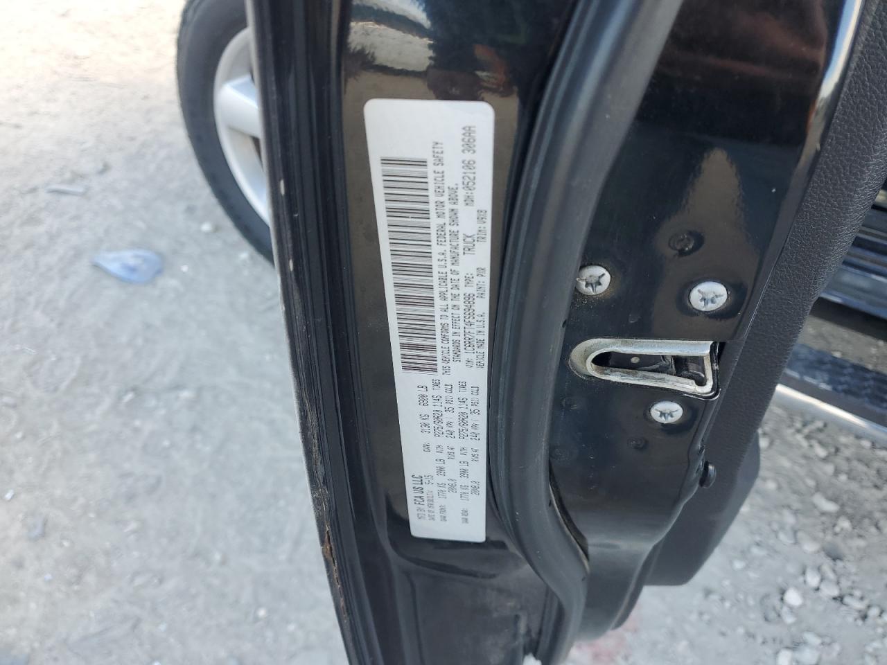 2015 Ram 1500 St VIN: 1C6RR7FT4FS694896 Lot: 91819555