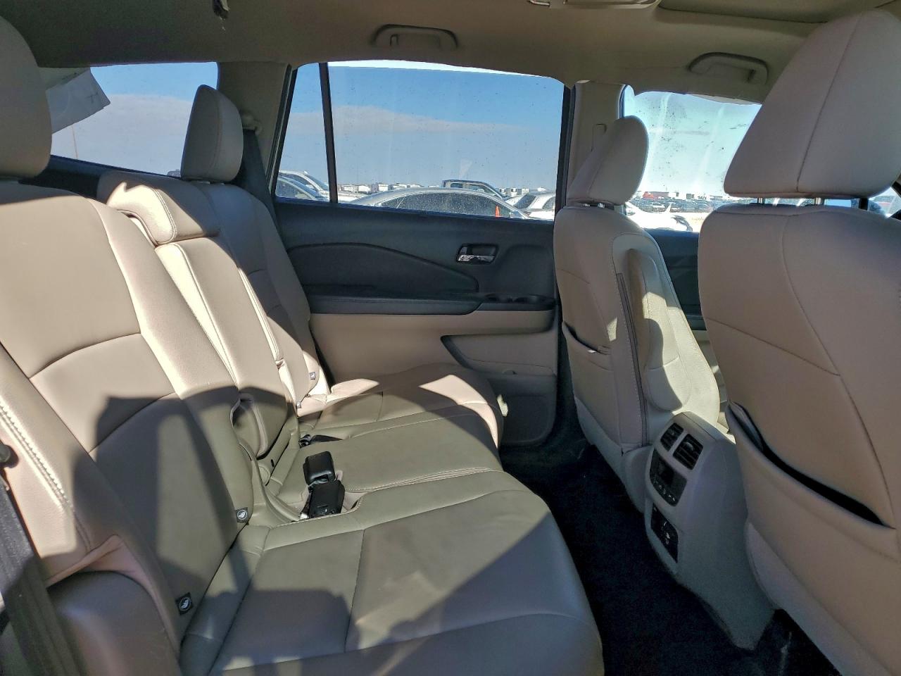 2019 Honda Pilot Exl VIN: 5FNYF5H4XKB013302 Lot: 94349475