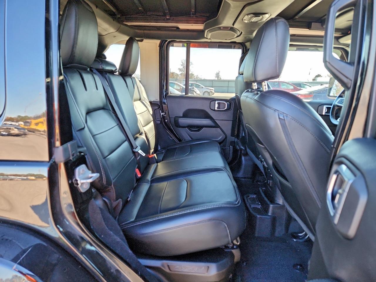 2022 Jeep Wrangler Unlimited Sahara 4Xe VIN: 1C4JJXP65NW230075 Lot: 92870125