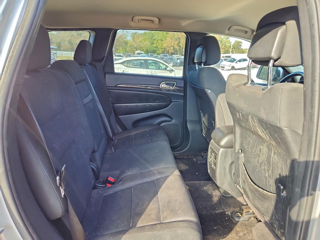 2011 Jeep Grand Cherokee Laredo VIN: 1J4RS4GG1BC568880 Lot: 93052425