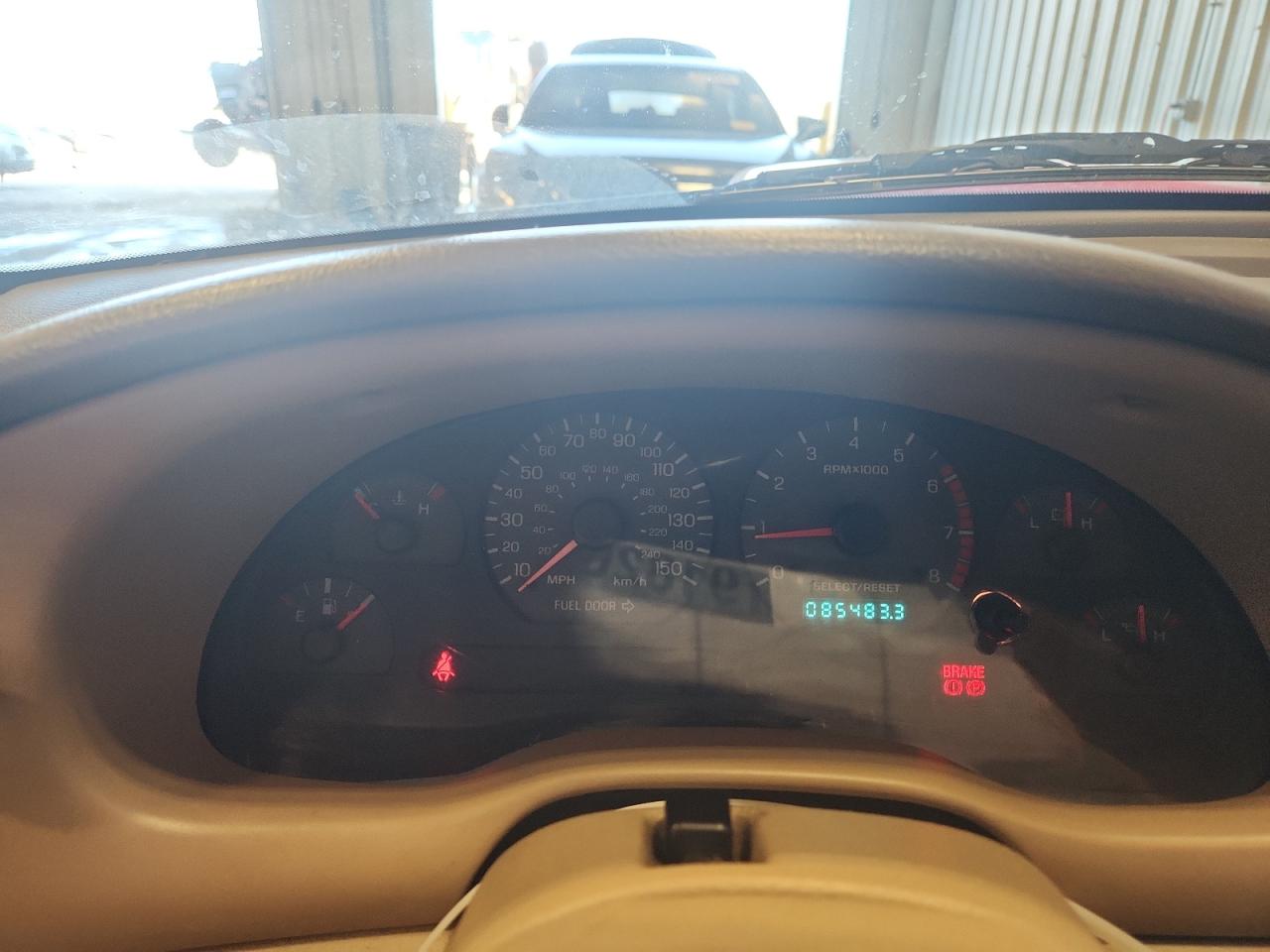 2000 Ford Mustang Gt VIN: 1FAFP45X2YF242225 Lot: 91826185