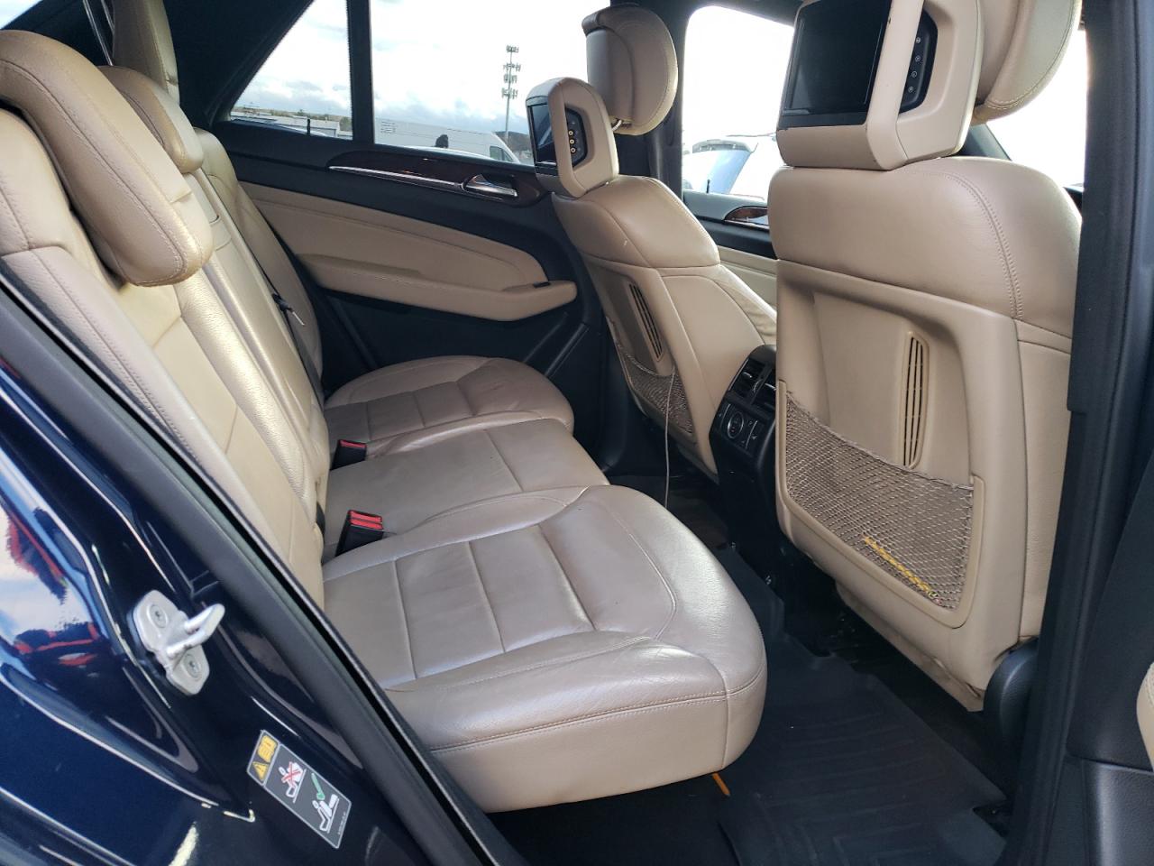 2015 Mercedes-Benz Ml 350 4Matic VIN: 4JGDA5HB0FA512356 Lot: 90723385