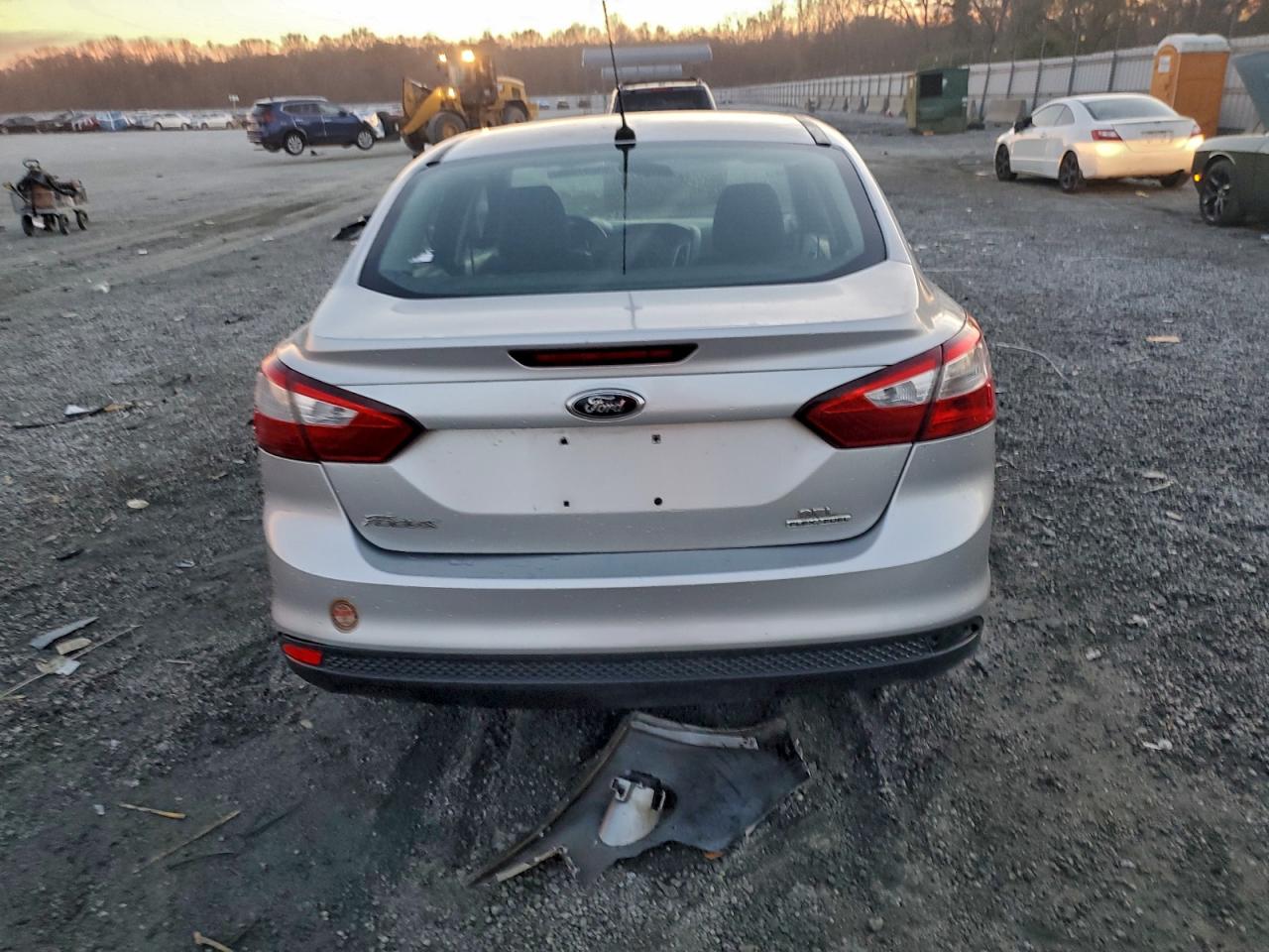 2012 Ford Focus Sel VIN: 1FAHP3H21CL457799 Lot: 94257035