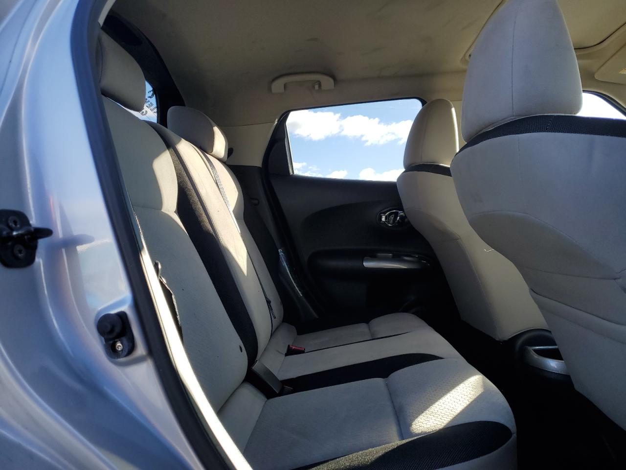 2013 Nissan Juke S VIN: JN8AF5MVXDT226822 Lot: 93048065