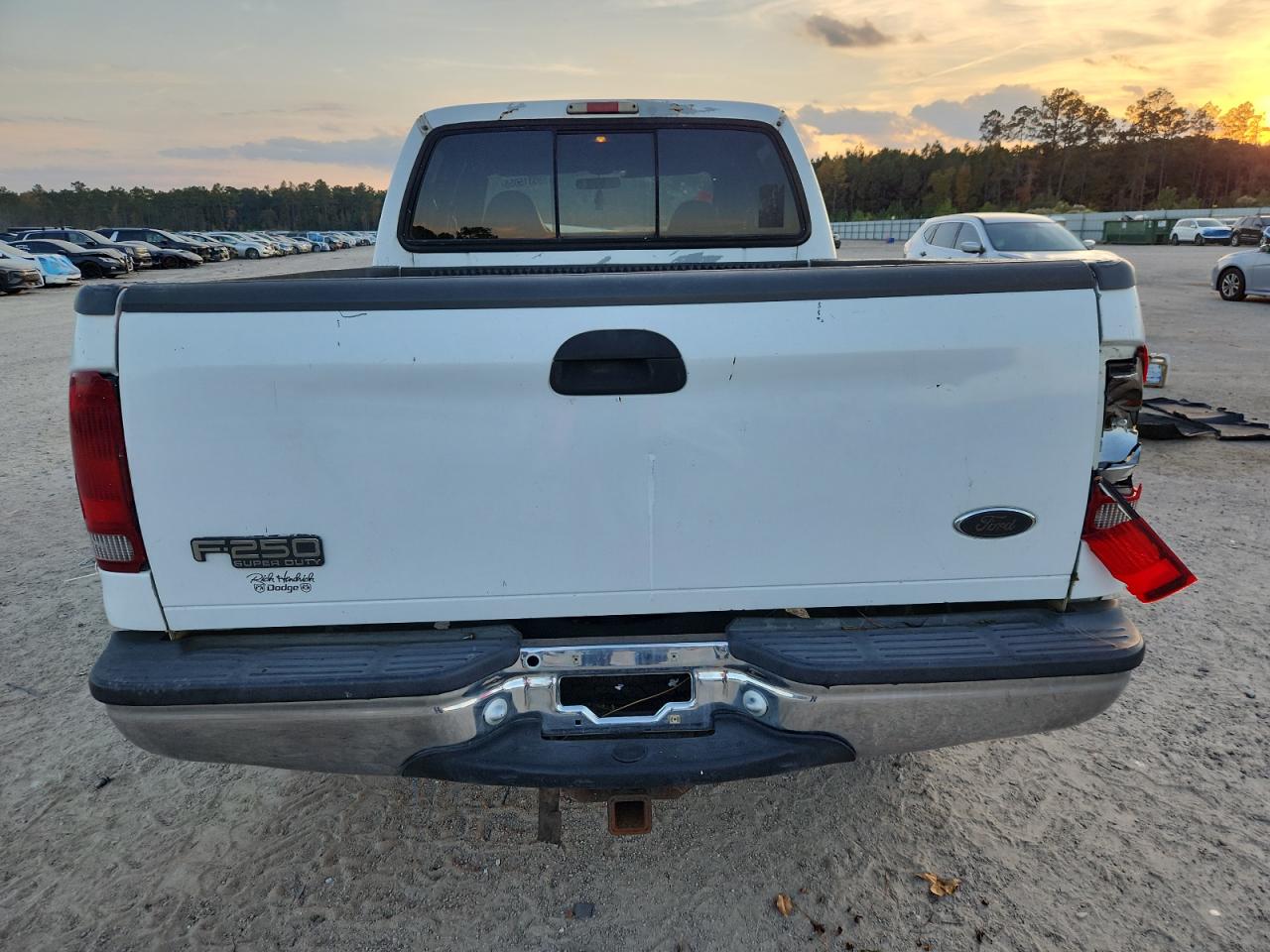 2000 Ford F250 Super Duty VIN: 1FTNW21S0YEA33062 Lot: 93315055