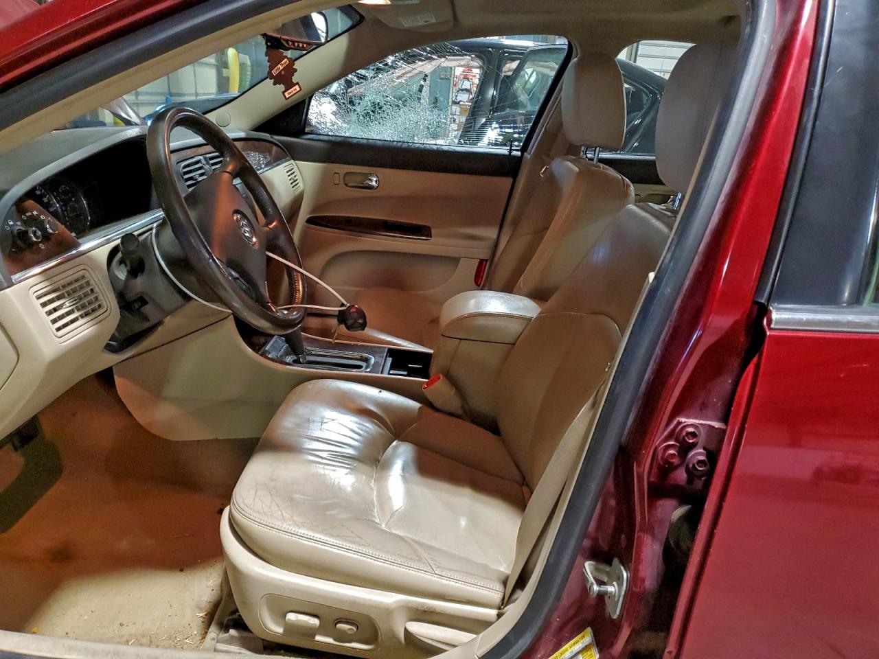 2008 Buick Lacrosse Cxl VIN: 2G4WD582481129677 Lot: 94240945