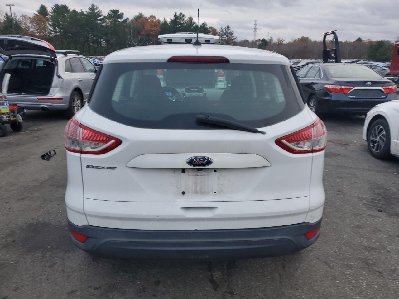 2014 Ford Escape S VIN: 1FMCU0F79EUA67231 Lot: 91266225