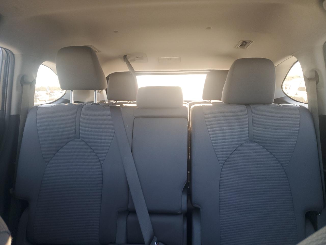 2020 Toyota Highlander L VIN: 5TDZZRAH3LS022243 Lot: 90332955