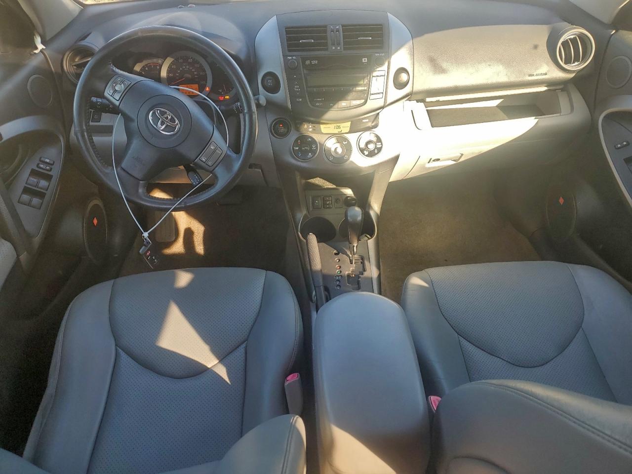 2010 Toyota Rav4 Limited VIN: JTMDF4DVXA5018409 Lot: 93886575