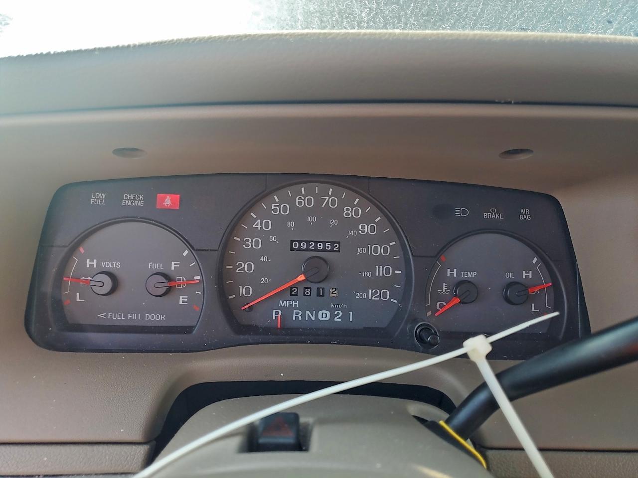 2004 Mercury Grand Marquis Gs VIN: 2MEFM74W24X661234 Lot: 93932285