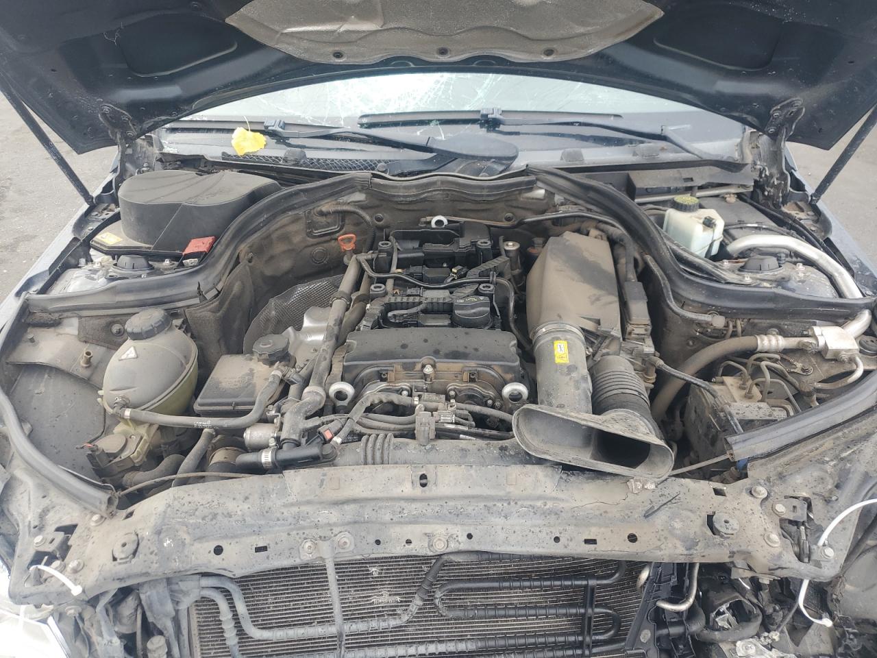 2013 Mercedes-Benz C 250 VIN: WDDGF4HBXDA761764 Lot: 93152735