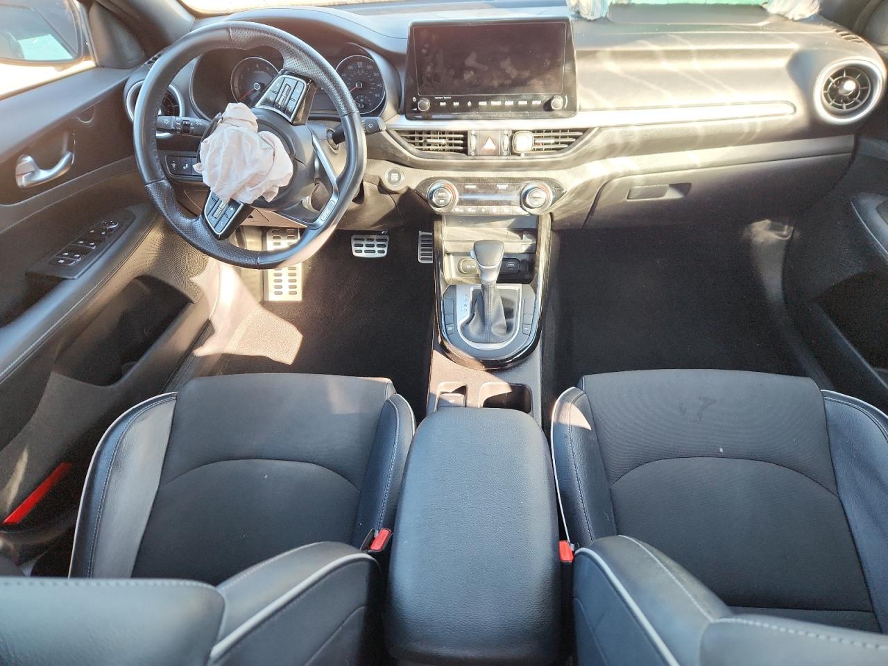 2023 Kia Forte Gt Line VIN: 3KPF54AD7PE577243 Lot: 91439155