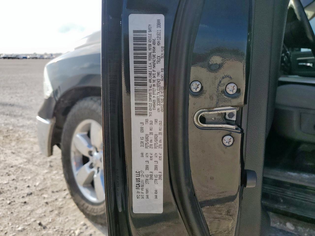 2018 Ram 1500 Slt VIN: 3C6RR7LTXJG197243 Lot: 93304935