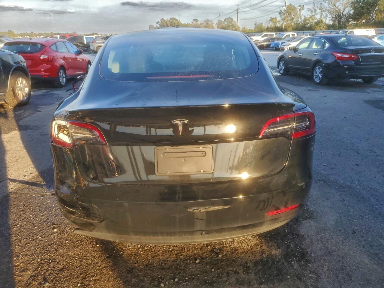 2022 Tesla Model 3 VIN: 5YJ3E1EB7NF237267 Lot: 93952955