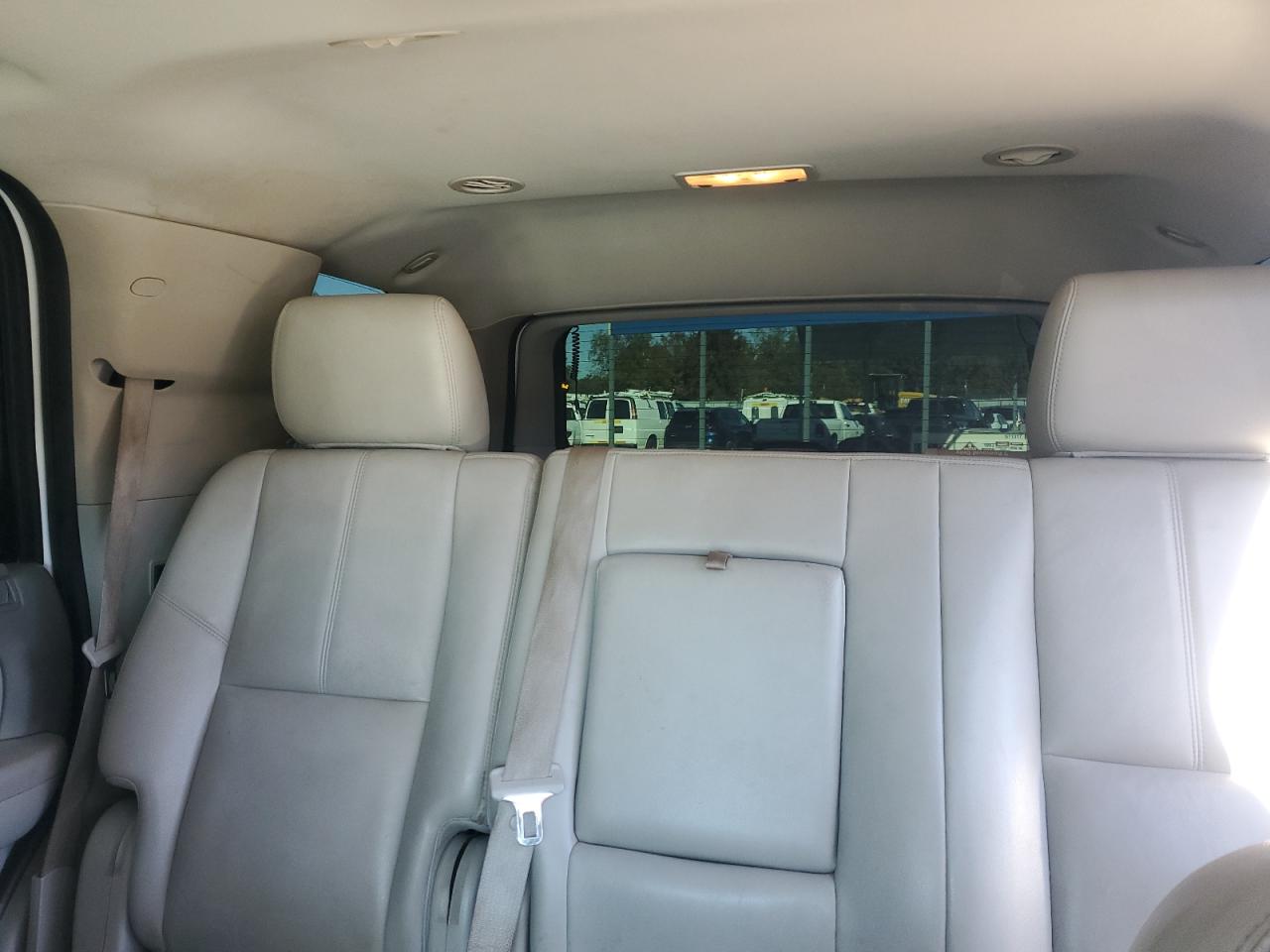 2013 Chevrolet Tahoe K1500 Lt VIN: 1GNSKBE06DR313585 Lot: 85948845