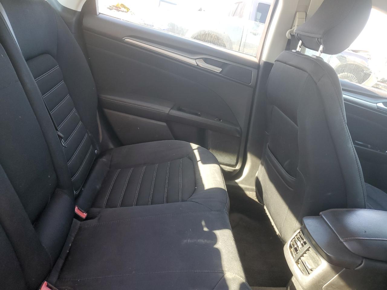 2015 Ford Fusion Se VIN: 3FA6P0H76FR288094 Lot: 93410945