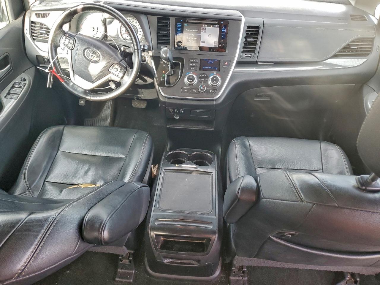 2015 Toyota Sienna Sport VIN: 5TDXK3DC9FS644343 Lot: 94043975