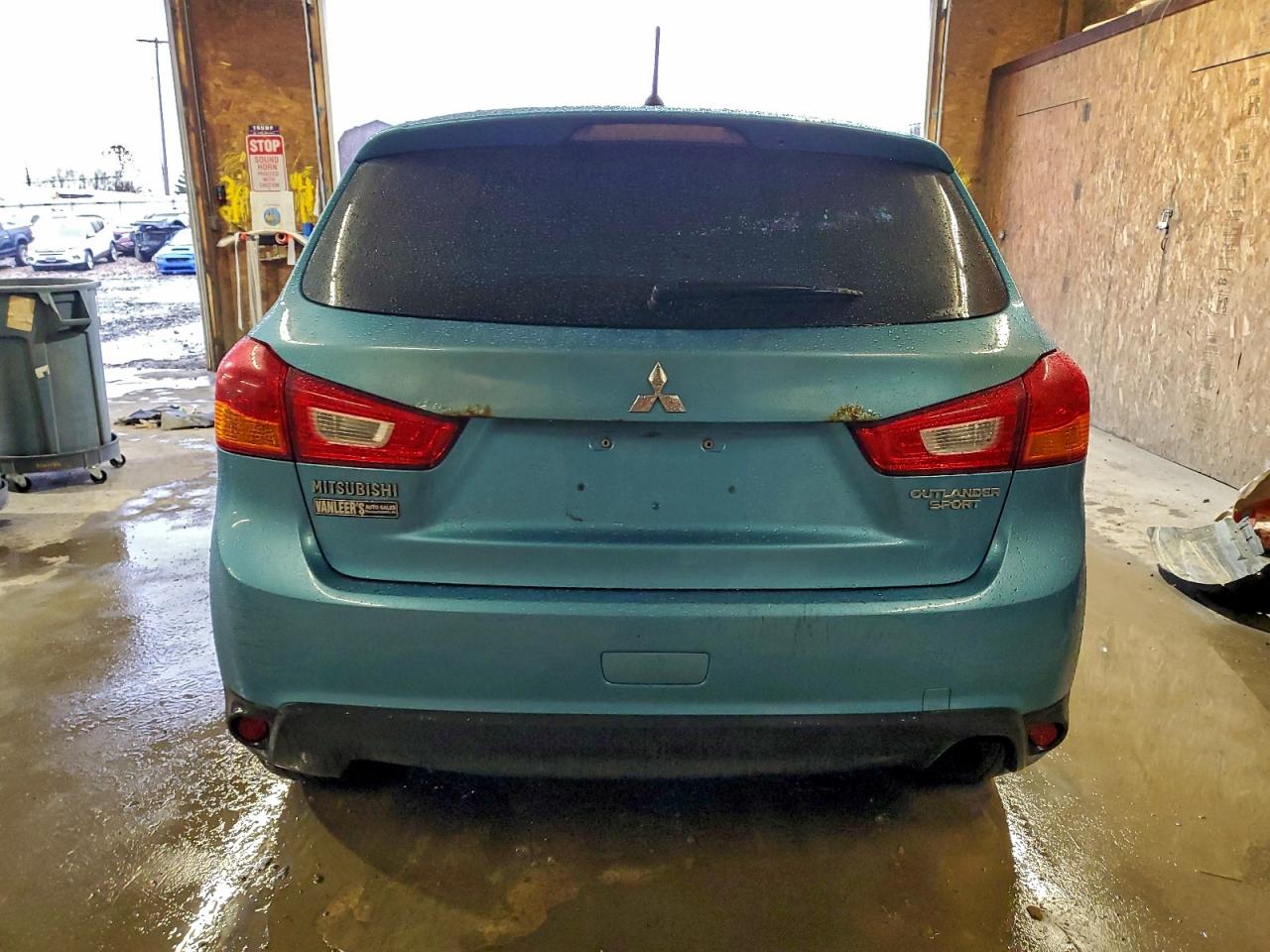 2014 Mitsubishi Outlander Sport Es VIN: 4A4AR3AU8EE031870 Lot: 94563015