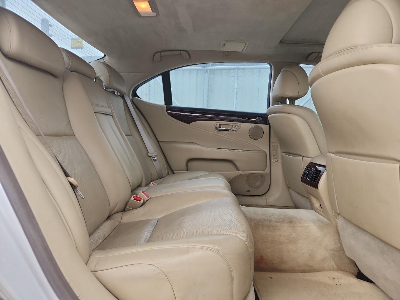 2007 Lexus Ls 460L VIN: JTHGL46F775005135 Lot: 85436535