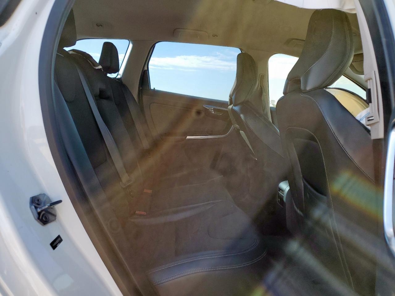 2017 Volvo Xc60 T5 VIN: YV440MDJ0H2074155 Lot: 90808585