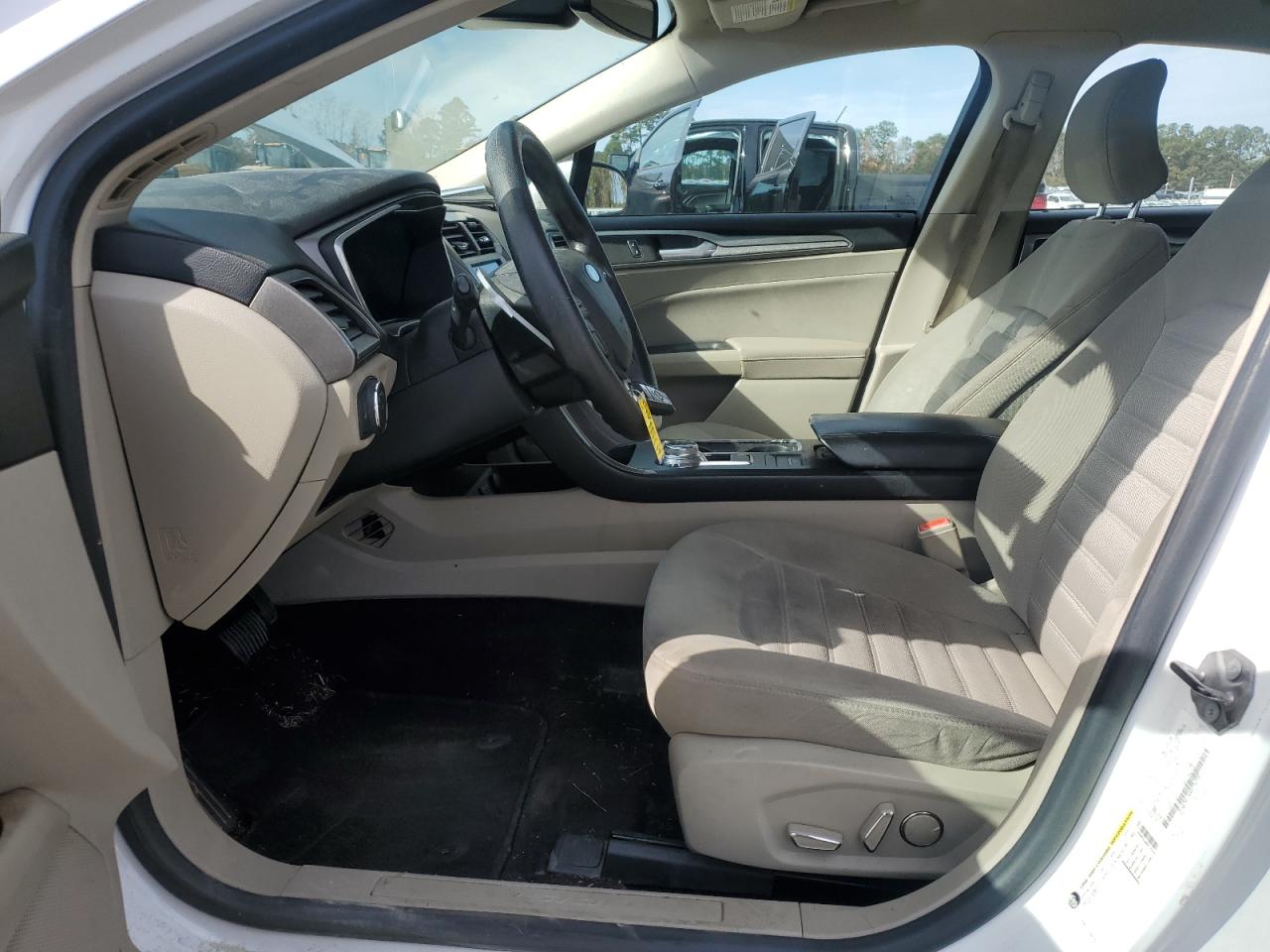 2019 Ford Fusion Se VIN: 3FA6P0LU6KR226248 Lot: 92234795