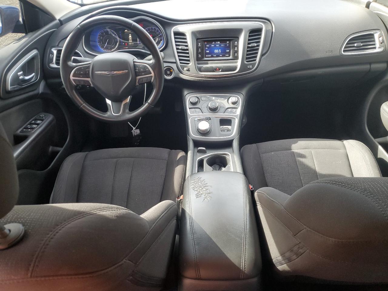 2015 Chrysler 200 Limited VIN: 1C3CCCAB0FN564866 Lot: 89551555