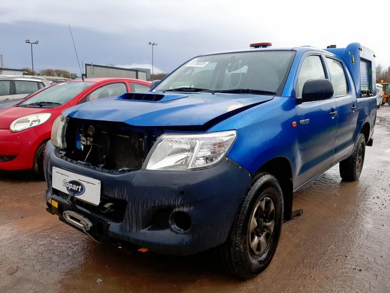 2014 TOYOTA HILUX HL2 D/CAB PICK UP 2.5 D-4D 4WD 144 for sale at Copart WESTBURY