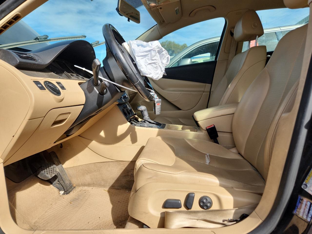 2008 Volkswagen Passat Komfort VIN: WVWAK73C78E130773 Lot: 90809595