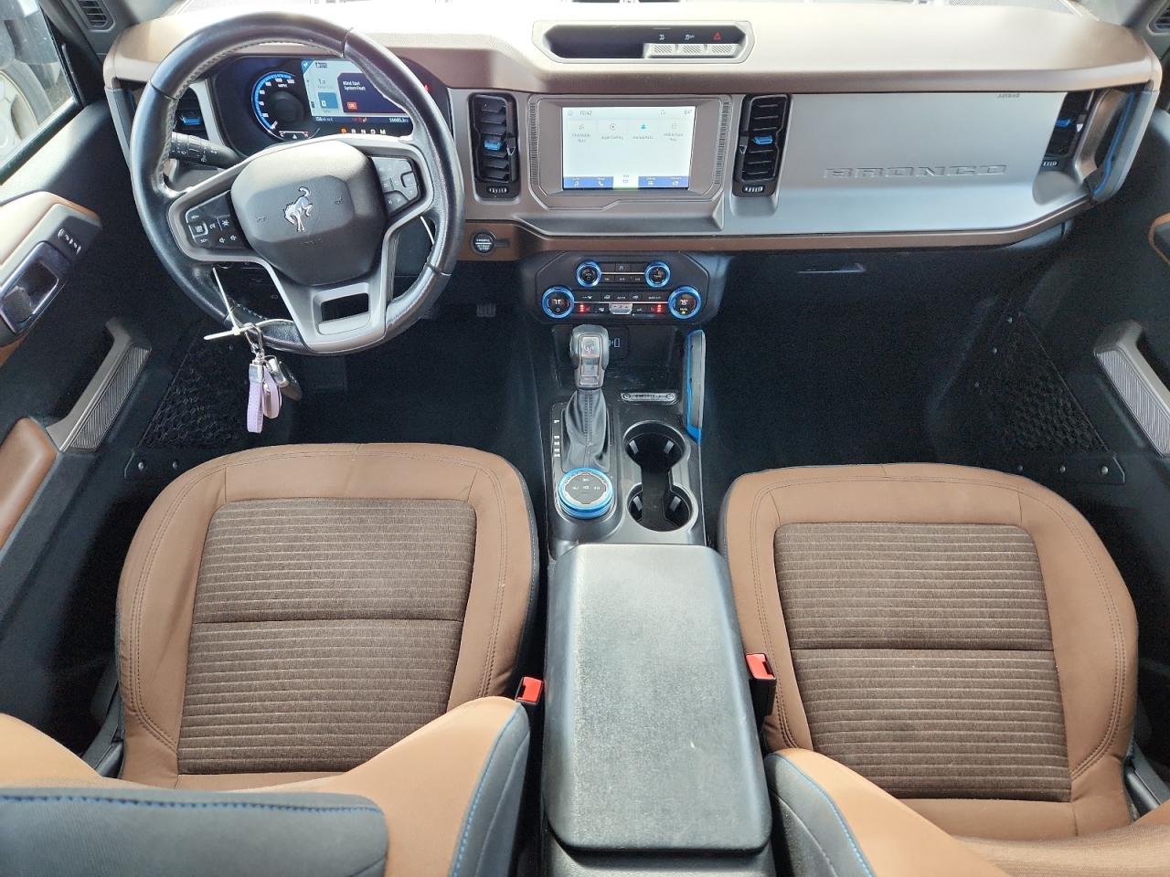 2023 Ford Bronco Base VIN: 1FMEE5BP0PLA87210 Lot: 93671045