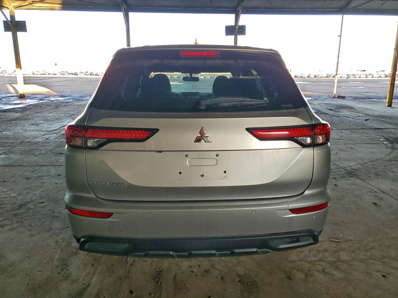 2022 Mitsubishi Outlander Es VIN: JA4J4TA88NZ047739 Lot: 94135575