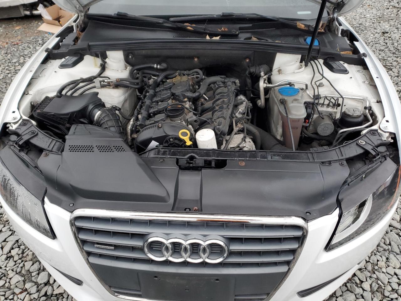 2011 Audi A5 Premium VIN: WAUCFAFR0BA039608 Lot: 87301985