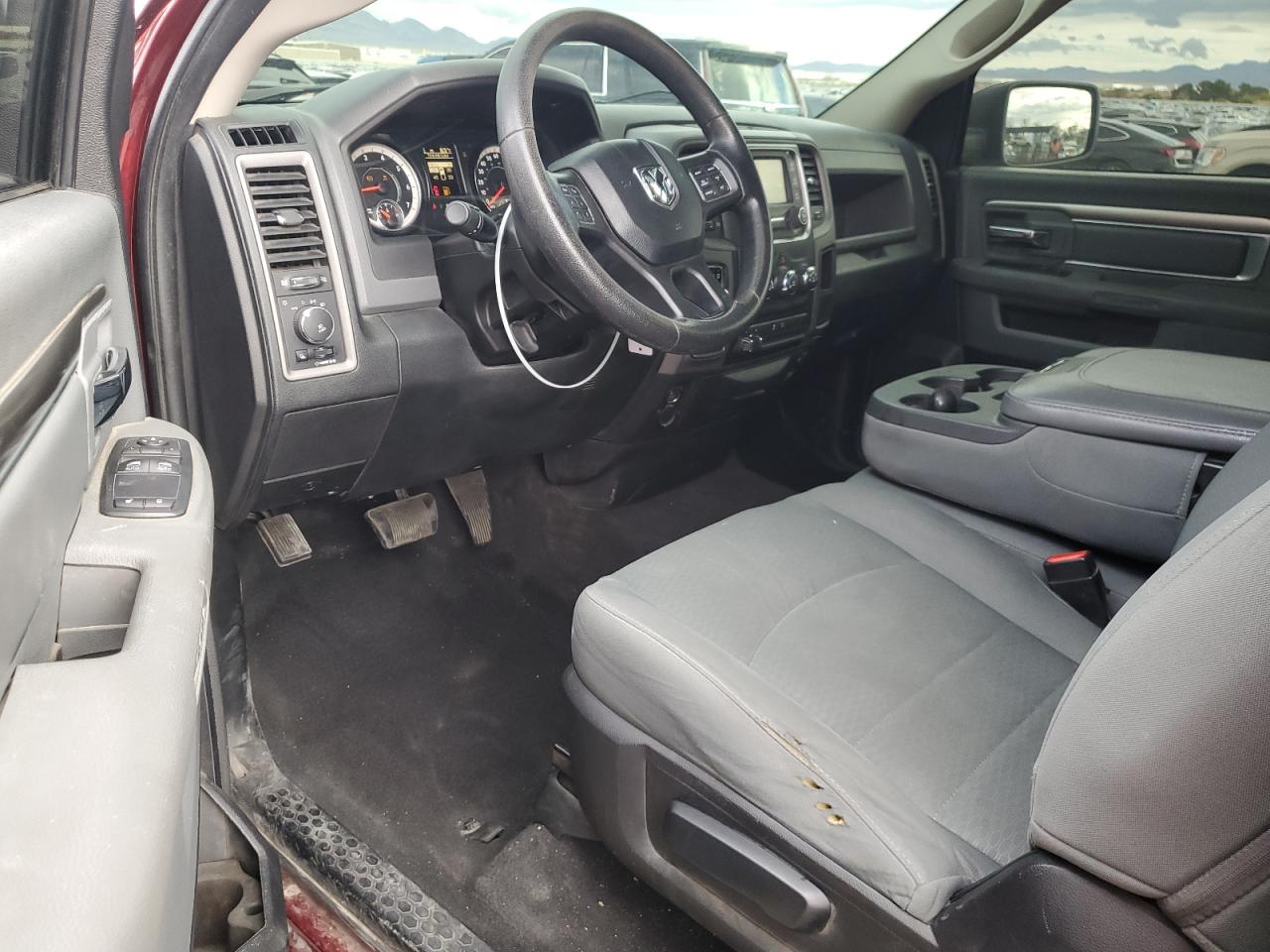 2016 Ram 1500 St VIN: 3C6JR6AT6GG300970 Lot: 93261325