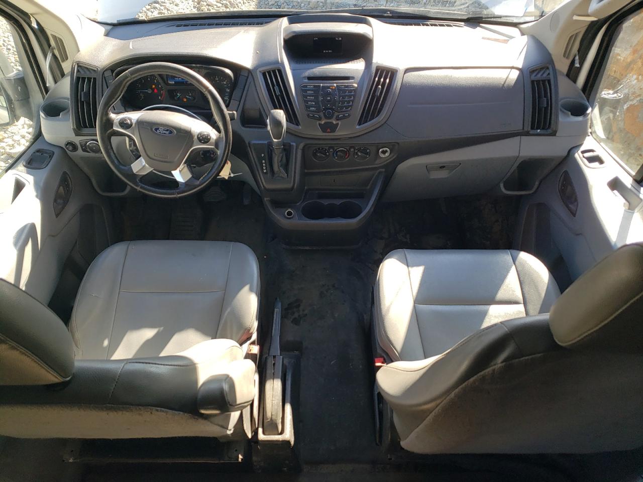 2019 Ford Transit Delivery Van VIN: 1FTYR2CM7KKB64193 Lot: 92301635