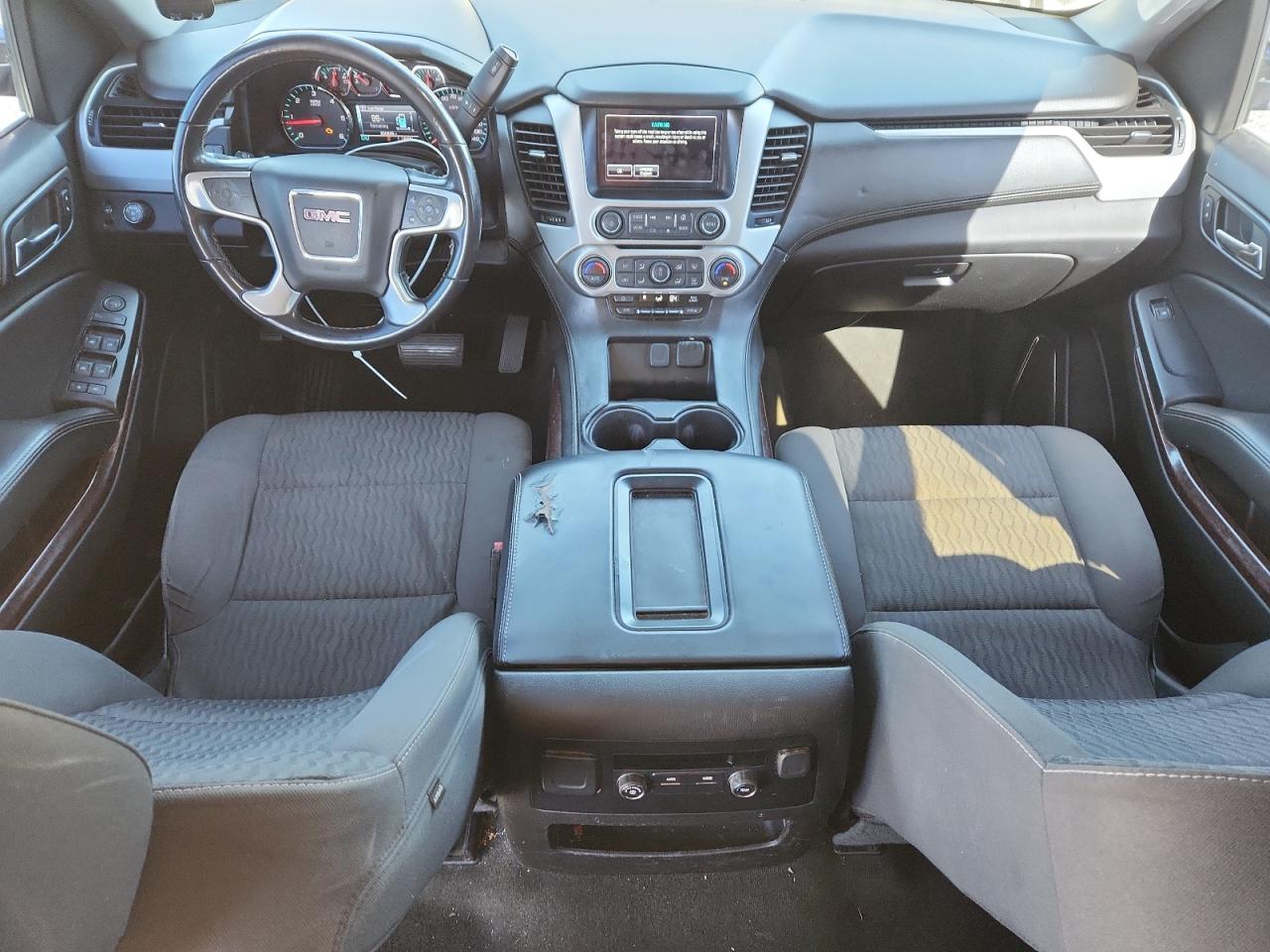 2018 GMC Yukon Sle VIN: 1GKS1AKC6JR122902 Lot: 92037985