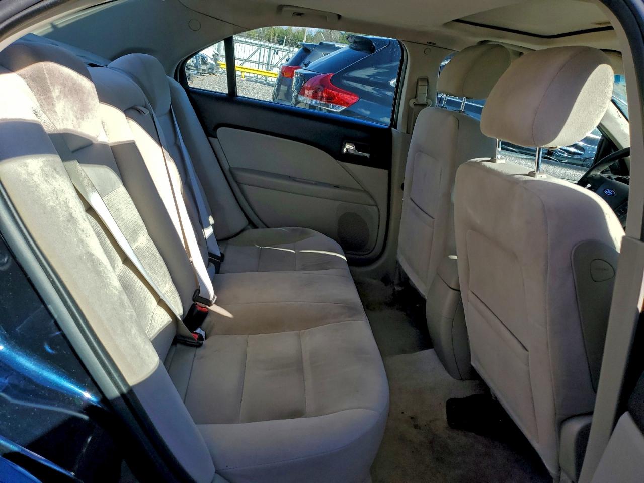 2008 Ford Fusion Se VIN: 3FAHP071X8R235455 Lot: 93943705