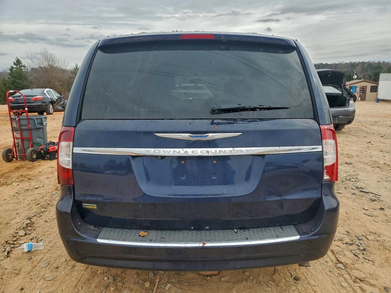 2015 Chrysler Town & Country Touring VIN: 2C4RC1BG1FR696221 Lot: 92634695