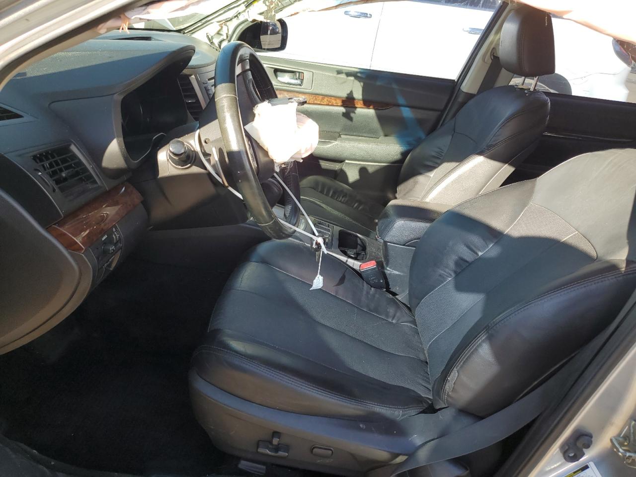 2013 Subaru Legacy 2.5I Limited VIN: 4S3BMCJ67D3021661 Lot: 93108735