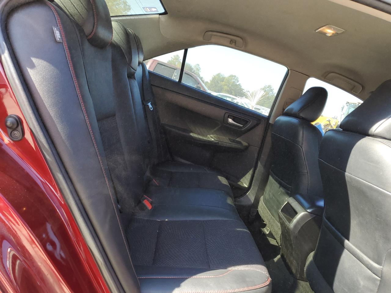 2016 Toyota Camry Le VIN: 4T1BF1FK3GU556811 Lot: 93809445