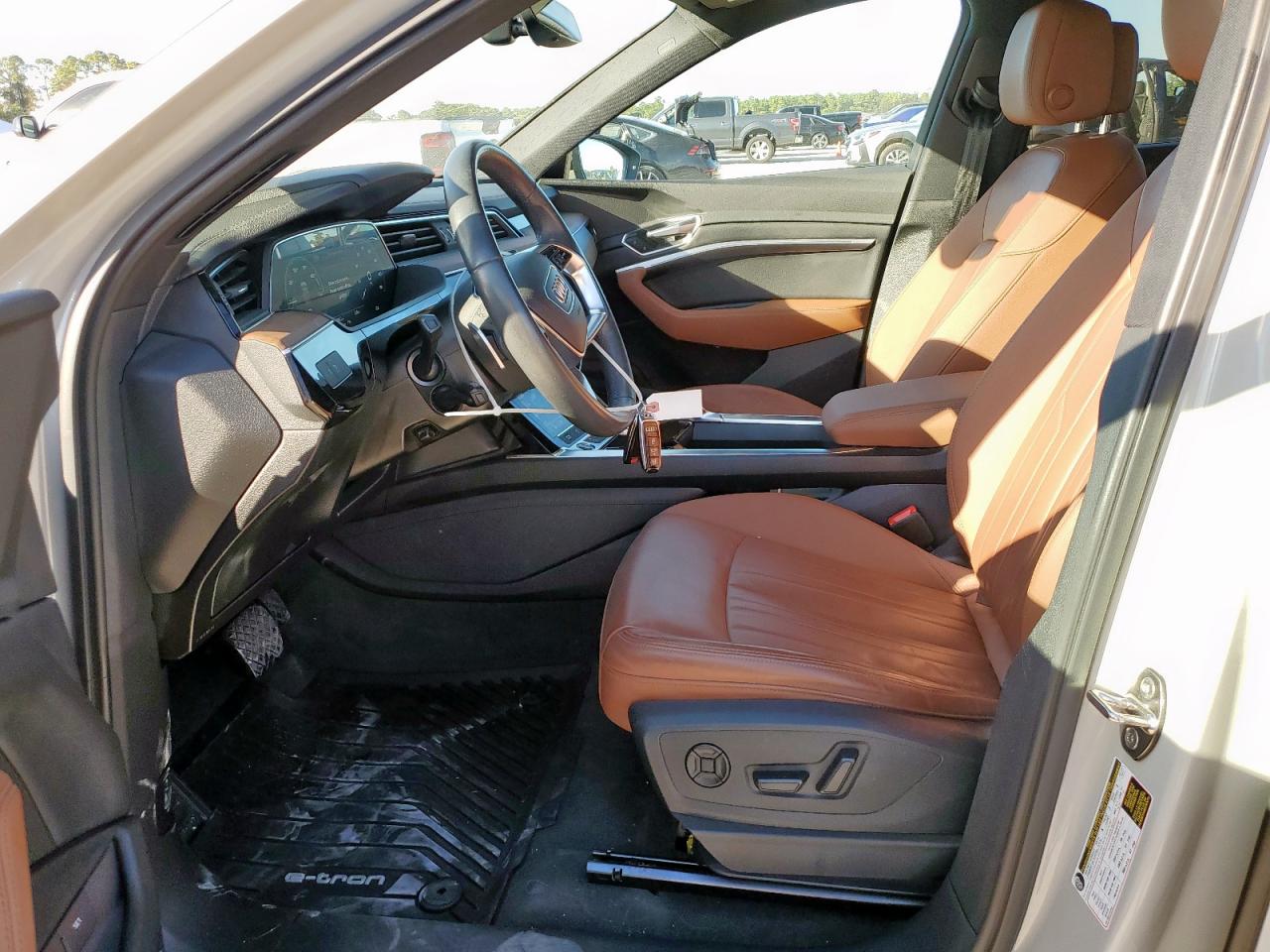 2022 Audi E-Tron Premium VIN: WA1AAAGE2NB005795 Lot: 91801595