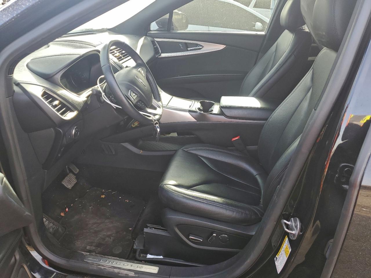 2018 Lincoln Mkx Premiere VIN: 2LMPJ8JR2JBL34599 Lot: 94286915