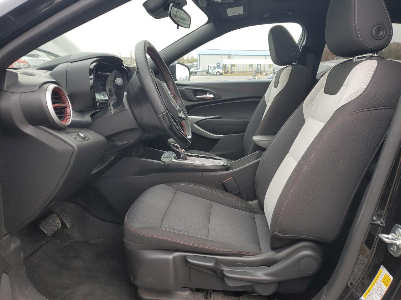 2025 Chevrolet Trax 1Rs VIN: KL77LGEP3SC095950 Lot: 92427785