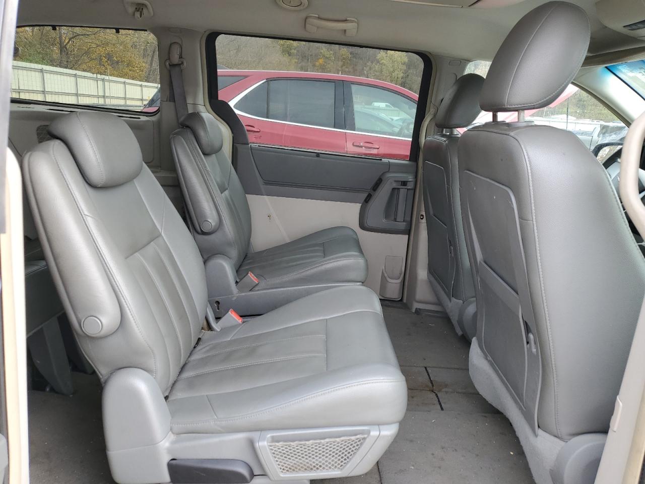 2008 Chrysler Town & Country Touring VIN: 2A8HR54P88R744078 Lot: 91466005